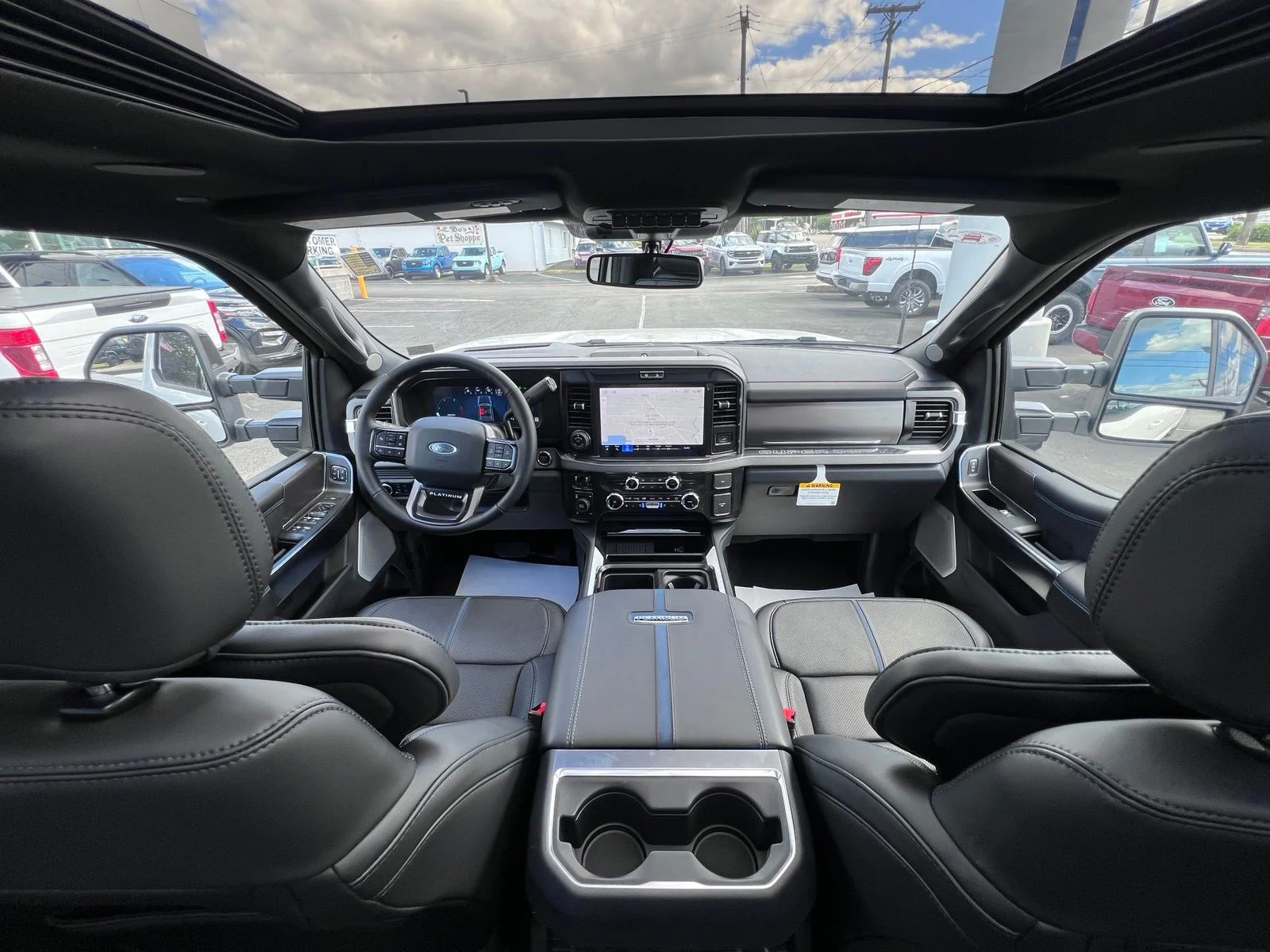 New 2026 Star White Metallic Tri-Coat Ford F-350® Platinum® image 56