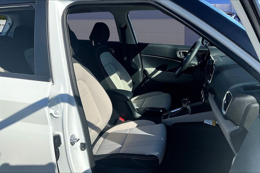 2026 Hyundai Venue SEL - Photo 11