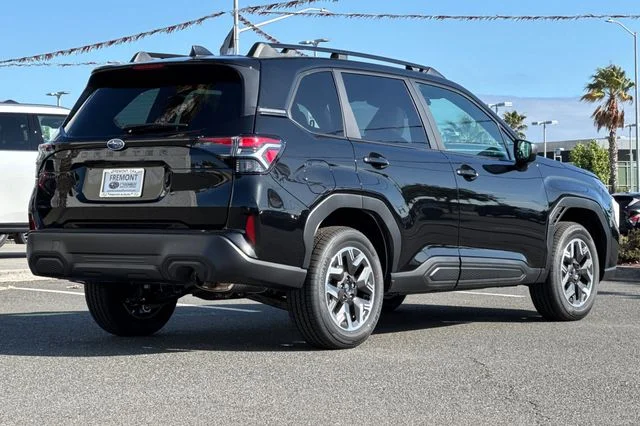 New 2026 CRYSTAL BLACK SILICA Subaru Premium image 4