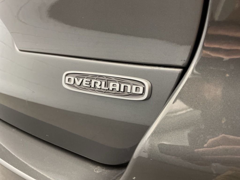 2025 Jeep Grand Cherokee L Overland - Photo 6