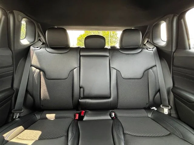 New 2026 Black Jeep Latitude image 23