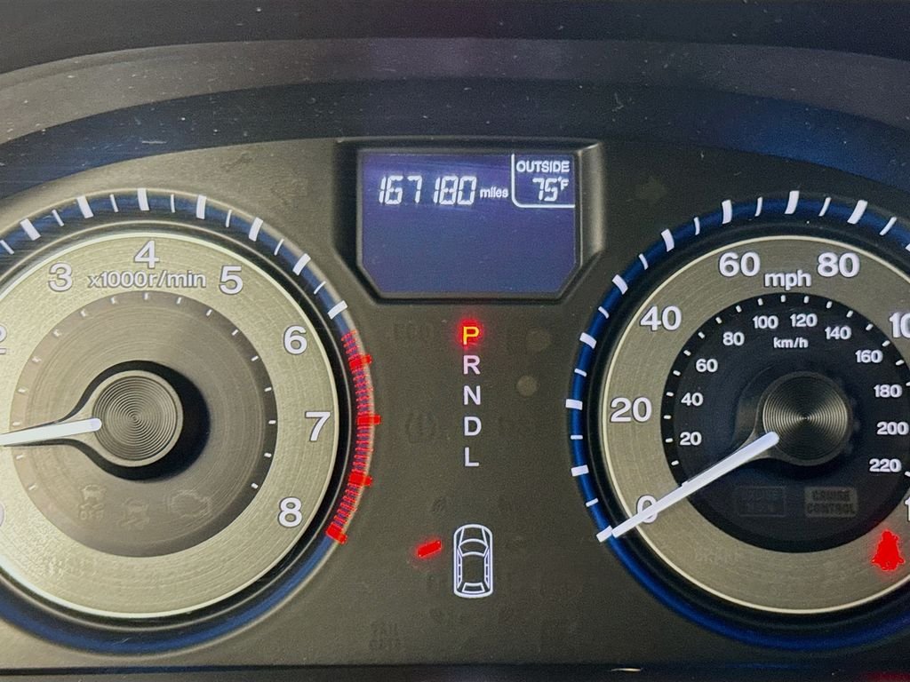 Used 2013 Silver Honda EX-L image 15