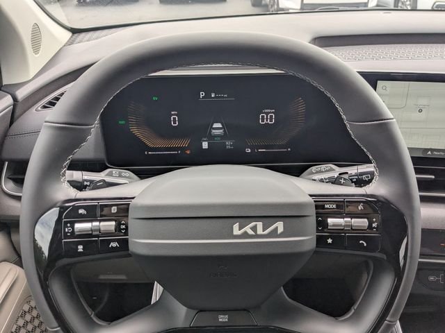 New 2027 Ceramic Silver Kia EX image 30