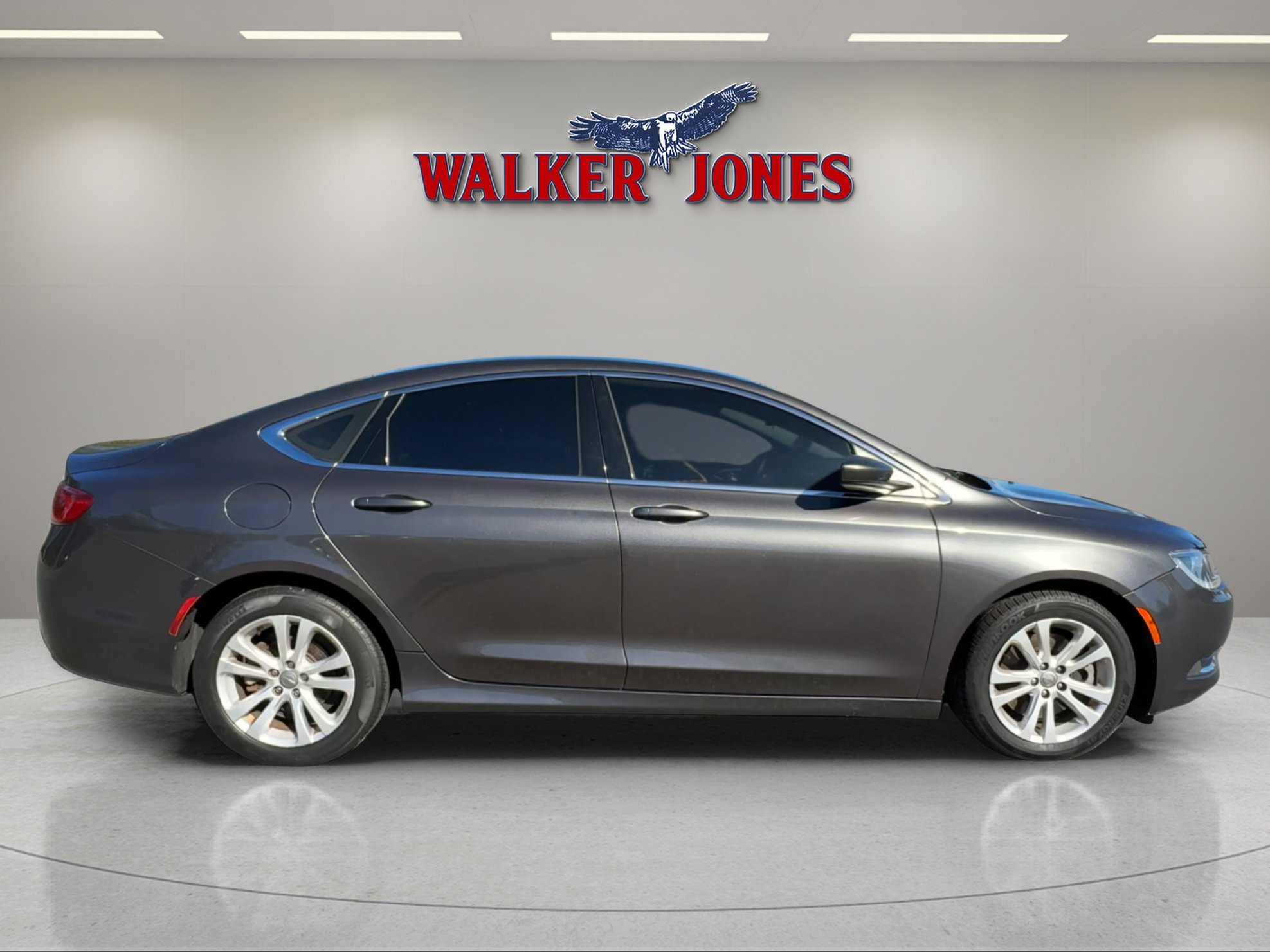 Used 2015 Chrysler 200 Limited with VIN 1C3CCCAG6FN742632 for sale in Waycross, GA