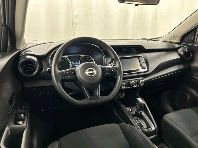 Used 2024 White Nissan S image 18