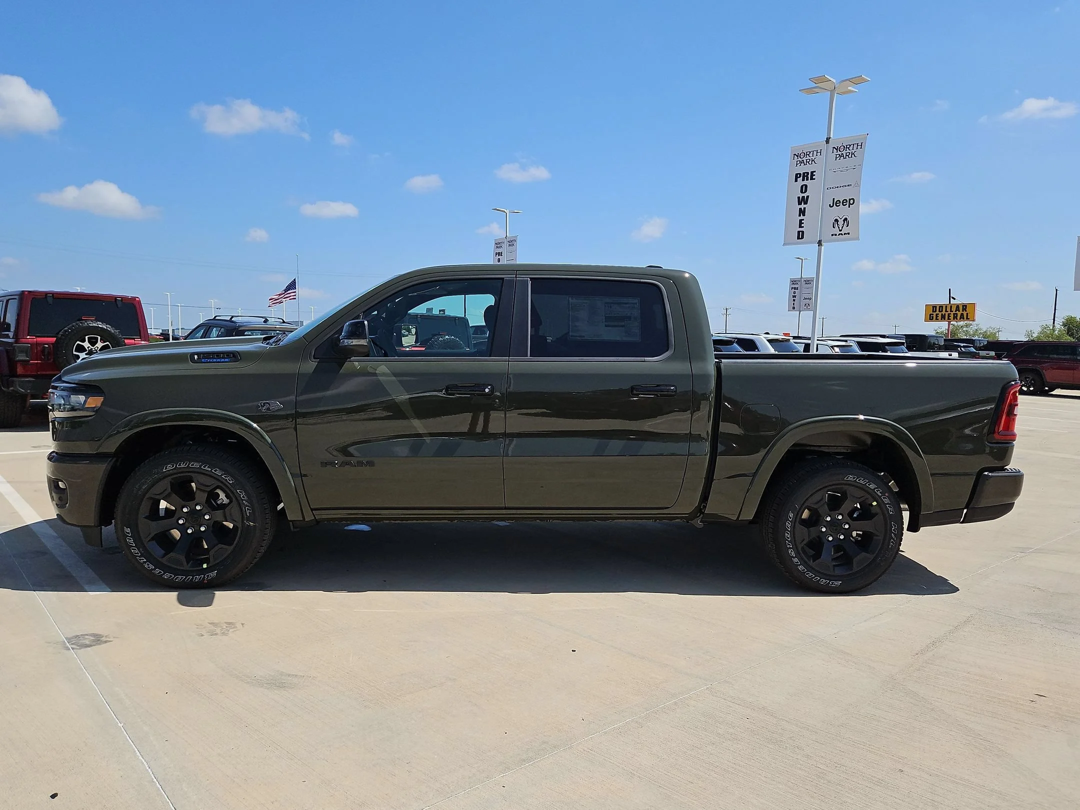 New 2027 Tank RAM Big Horn/Lone Star image 6