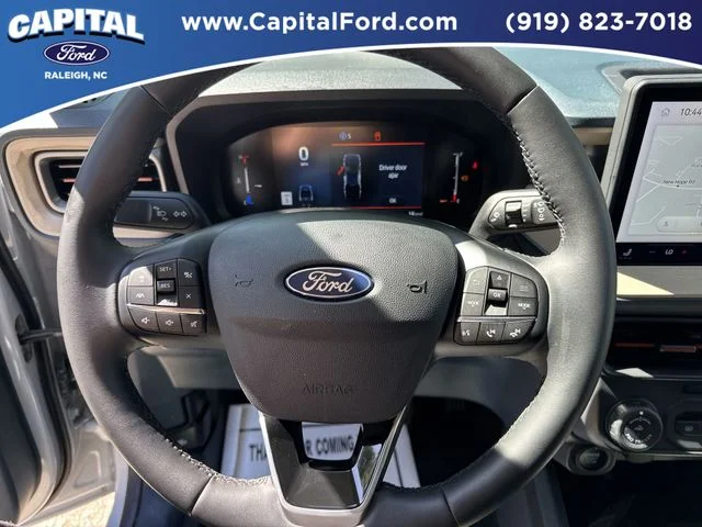 Used 2025 White Ford Lariat image 23