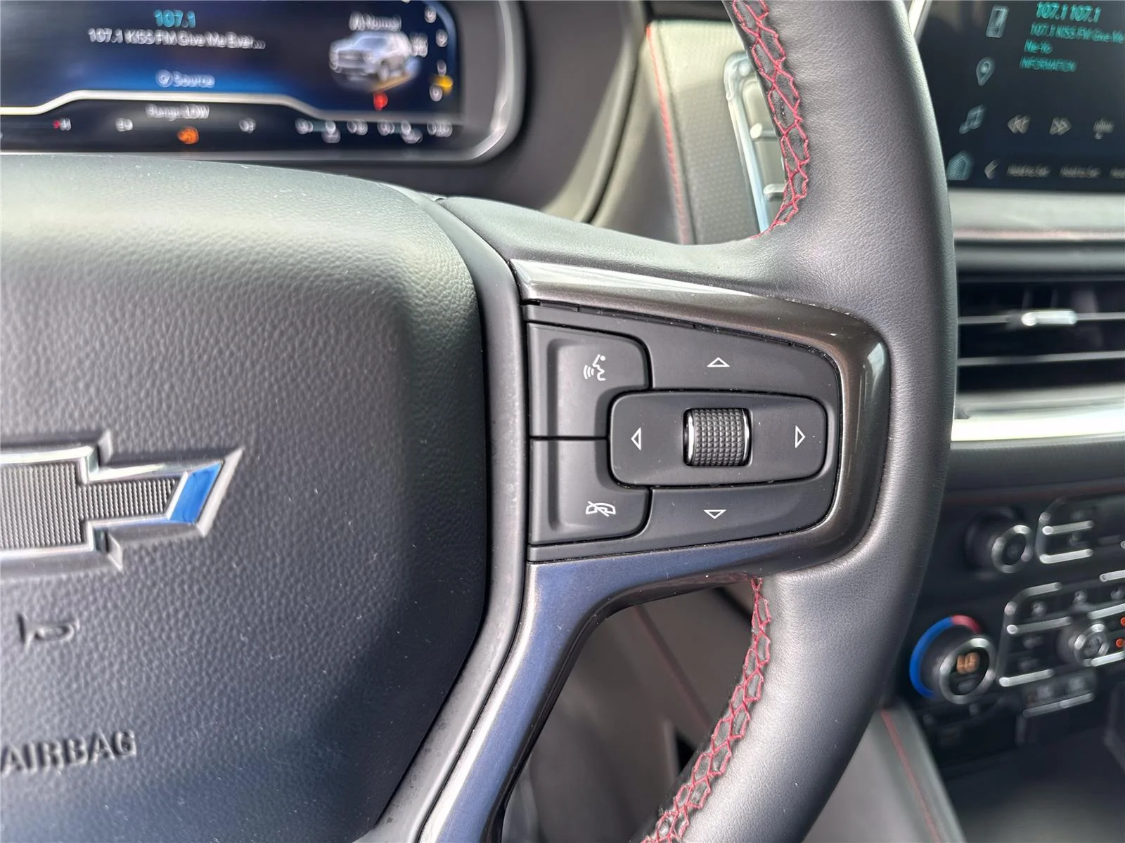 Used 2023 Black Chevrolet RST image 23