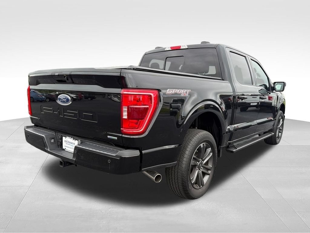 Used 2023 Black Ford XLT image 6