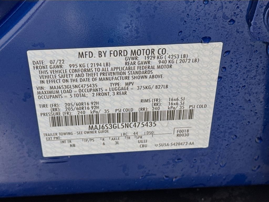 Used 2022 Lightning Blue Metallic Ford SE image 33