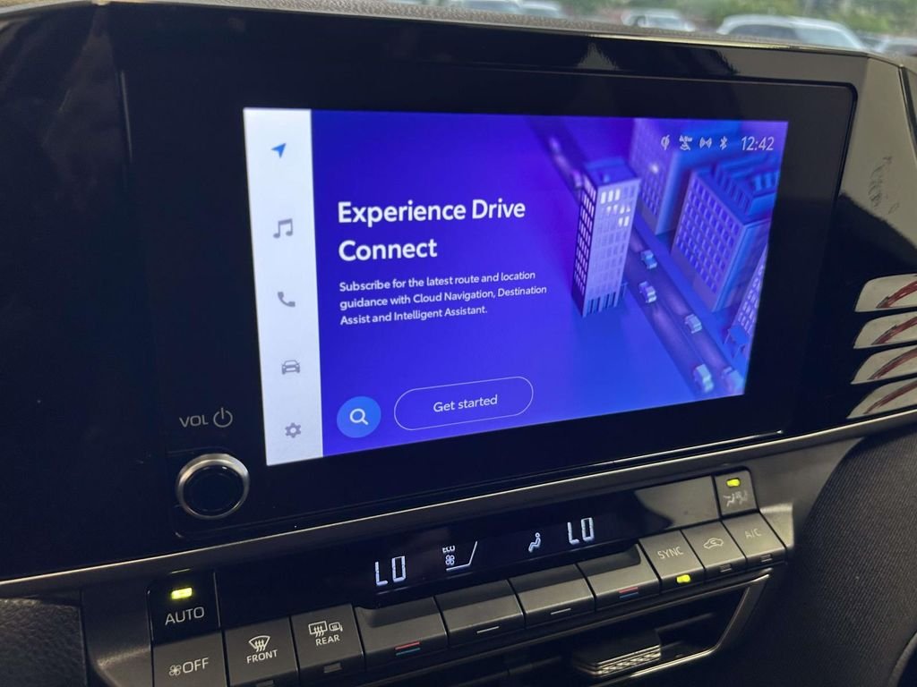 Certified Used 2025 Silver Toyota LE image 27