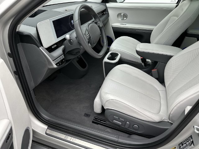 2024 Hyundai IONIQ 5 Limited - Photo 11