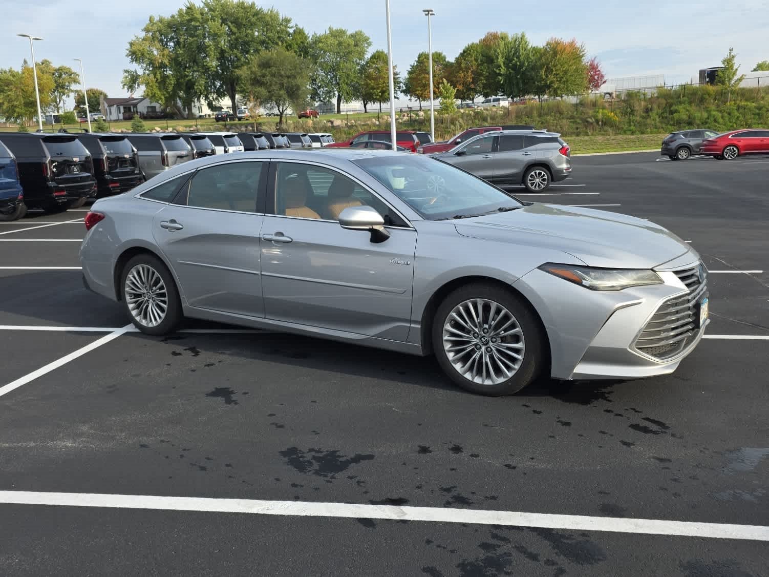 Used 2019 Toyota Avalon Limited with VIN 4T1B21FB4KU006764 for sale in Vadnais Heights, MN