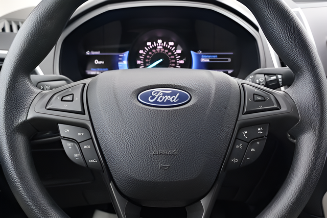 Used 2023 Black Metallic Ford SEL image 17