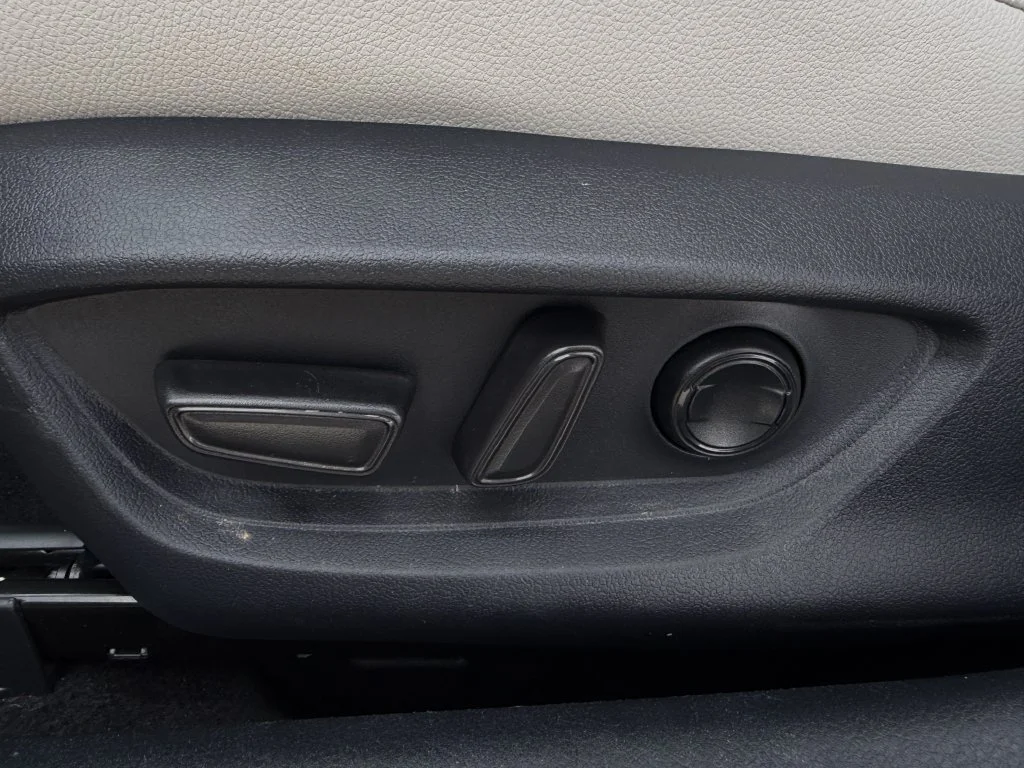 Used 2025 Beige Toyota XLE image 25