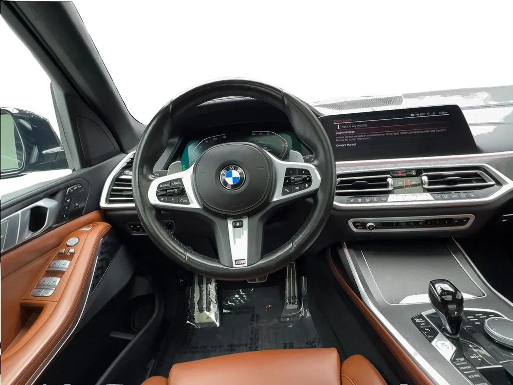 Used 2022 Green BMW xDrive40i image 42