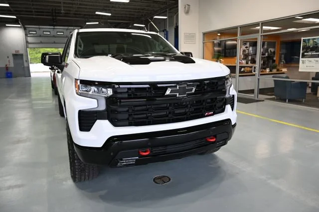 New 2026 Summit White Chevrolet LT Trail Boss image 3