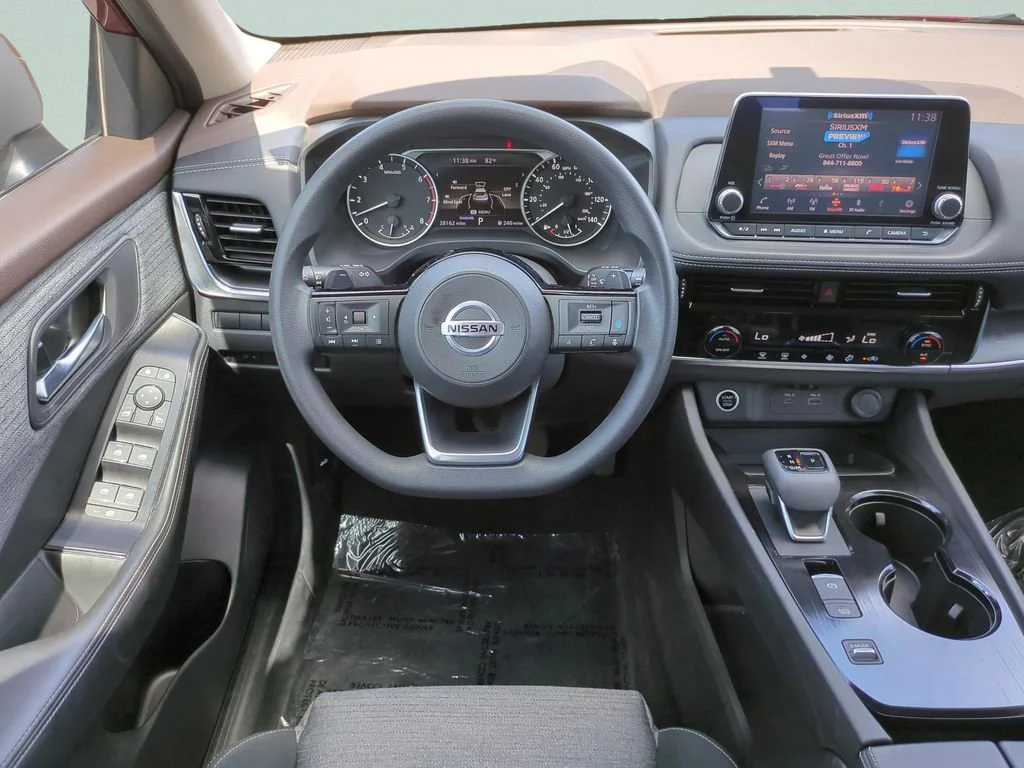 Used 2021 Red Nissan SV FWD image 16