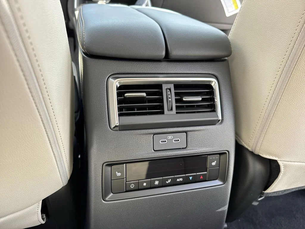 New 2026 Jet Black Mazda 3.3 Turbo Preferred AWD image 37