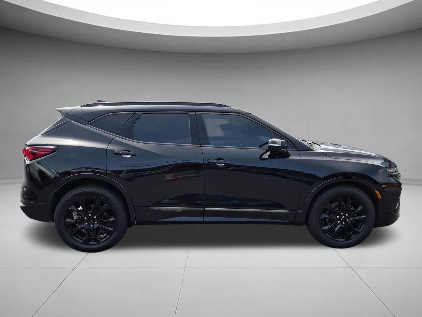 Used 2020 Black Chevrolet RS image 6