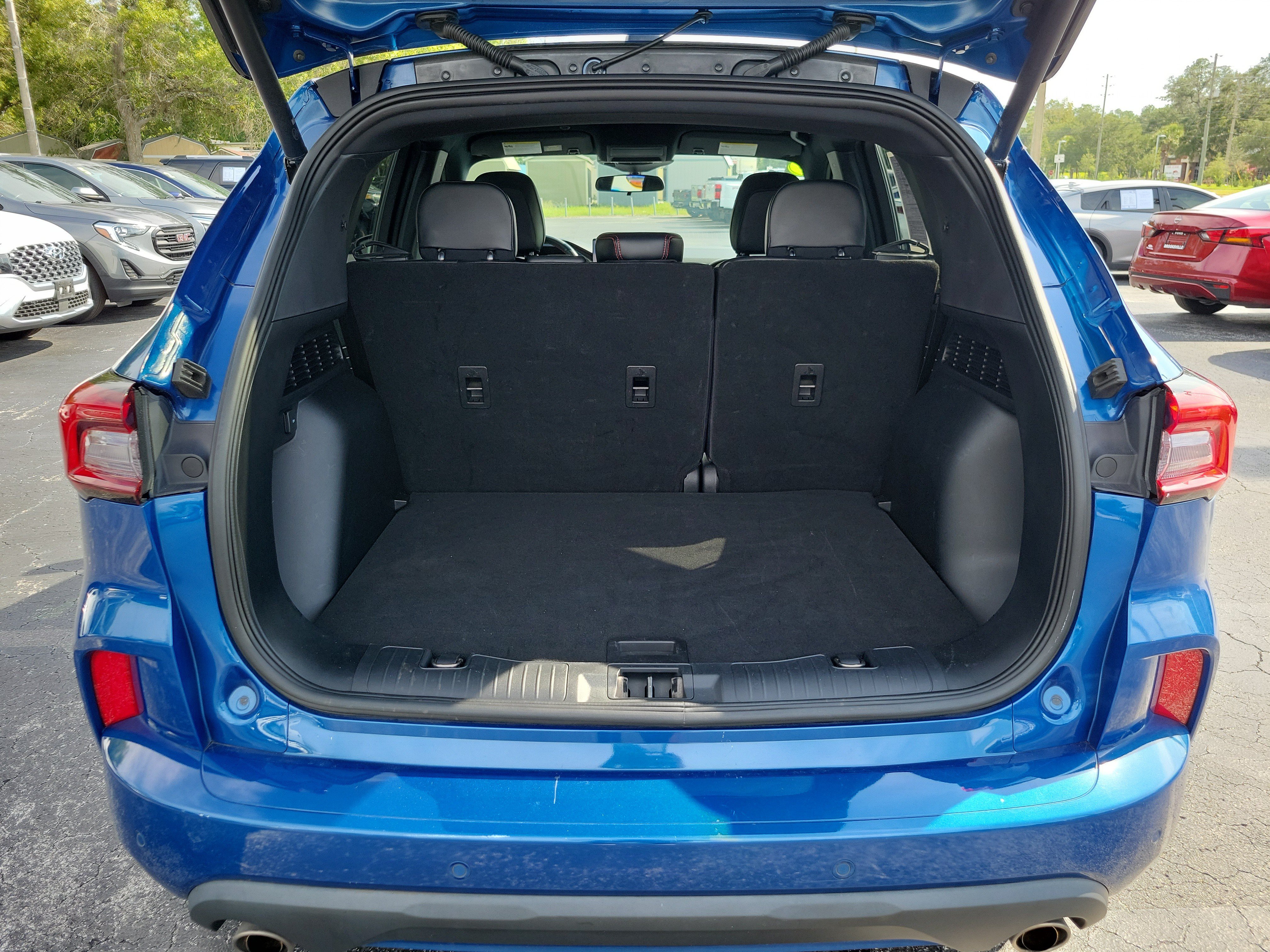 Used 2023 Blue Metallic Ford ST-Line image 22