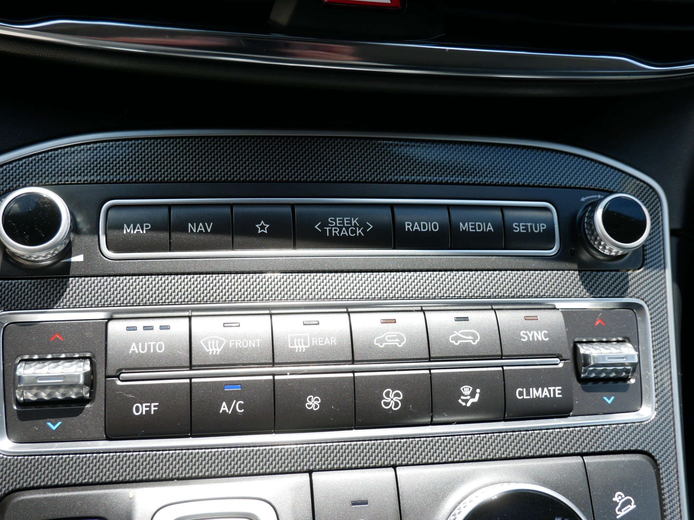 2023 Hyundai Santa Fe SEL - Photo 22