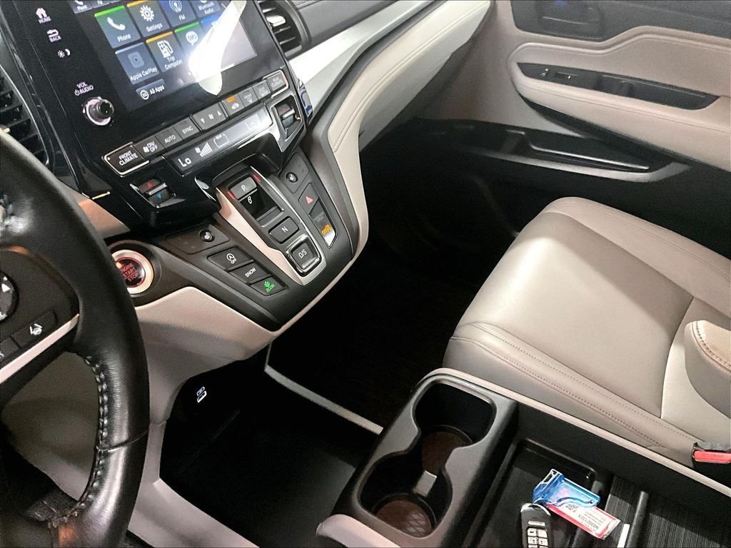 Used 2024 Blue Honda EX-L image 21