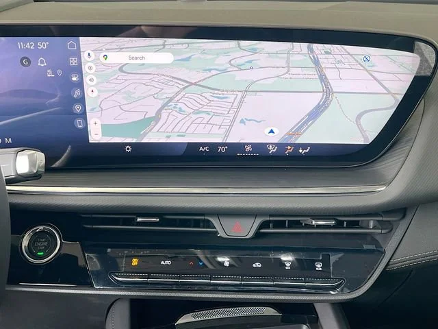 New 2026 Brilliant Red Buick Preferred image 9
