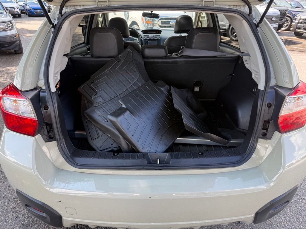 Used 2014 Beige Subaru 2.0i Limited image 26
