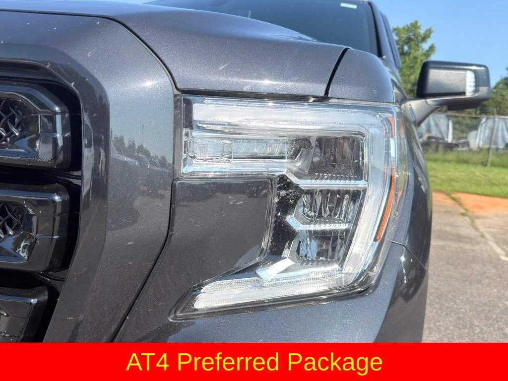 Used 2020 CARBON BLACK METALLIC GMC AT4 image 9
