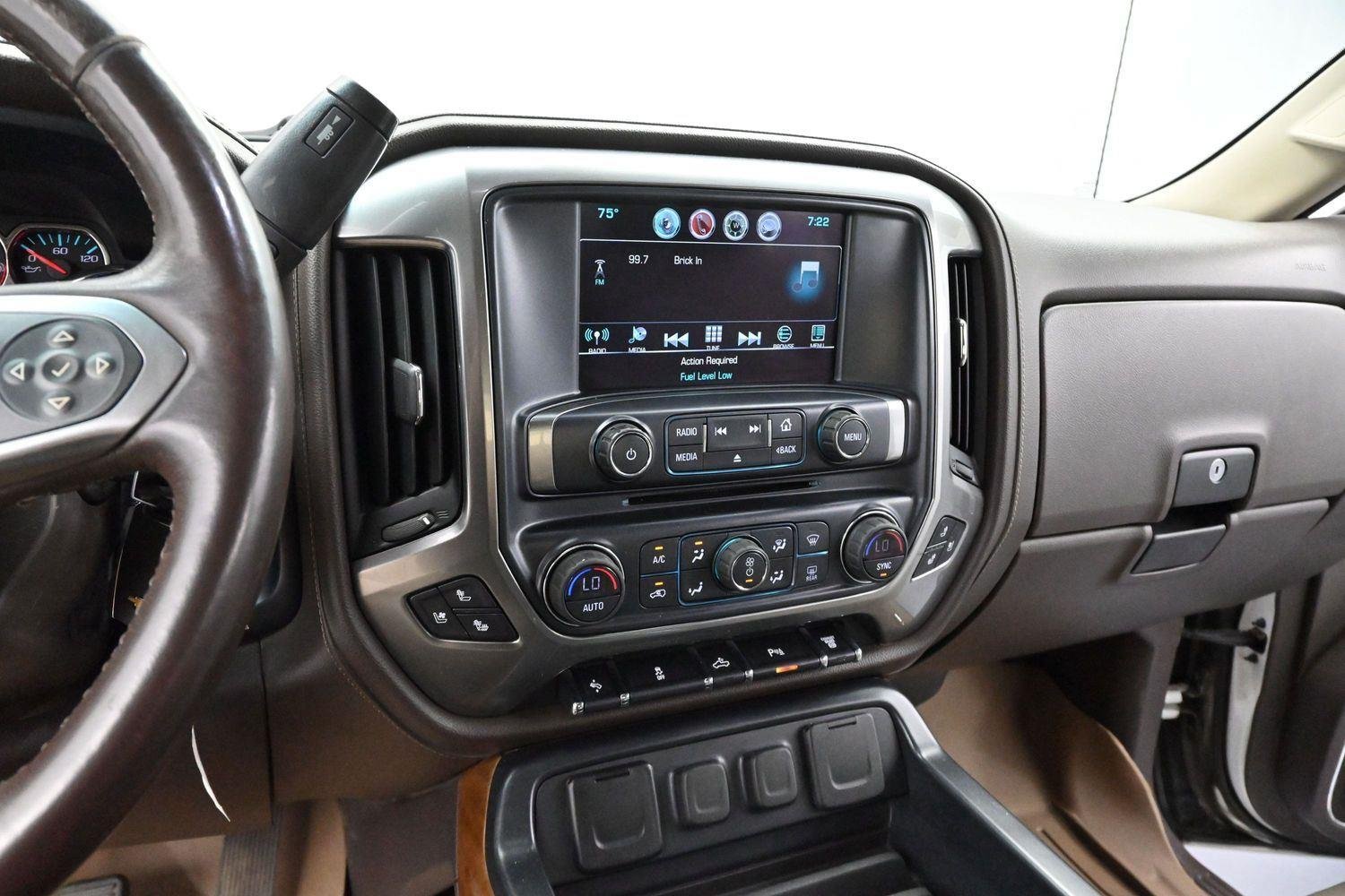 Used 2018 SUMMIT WHITE Chevrolet LTZ image 17