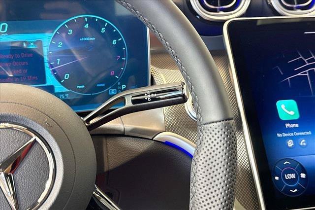 New 2026 Polar White Mercedes-Benz GLC 300 image 45
