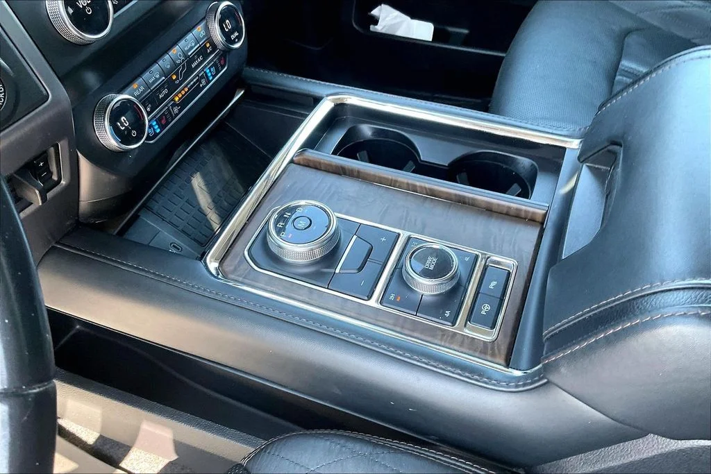 Used 2020 Gray Ford Platinum image 16