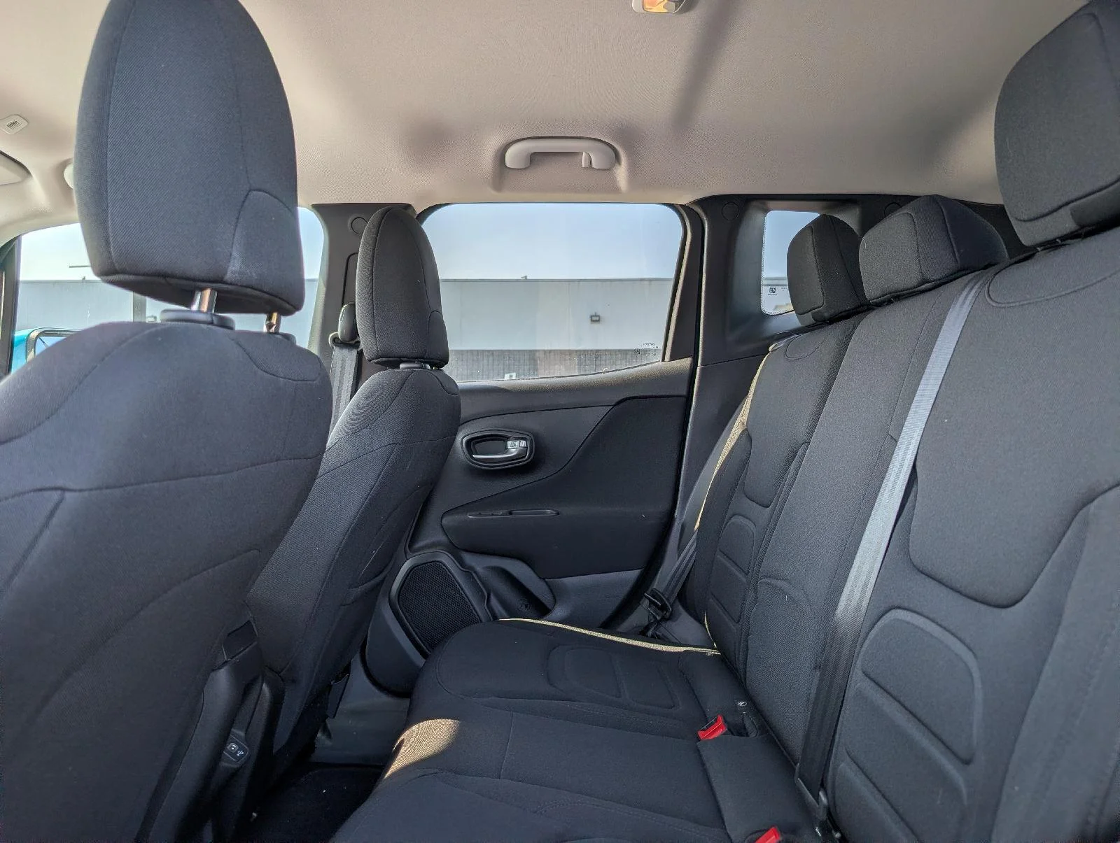Used 2021 Bl Jeep Latitude image 10