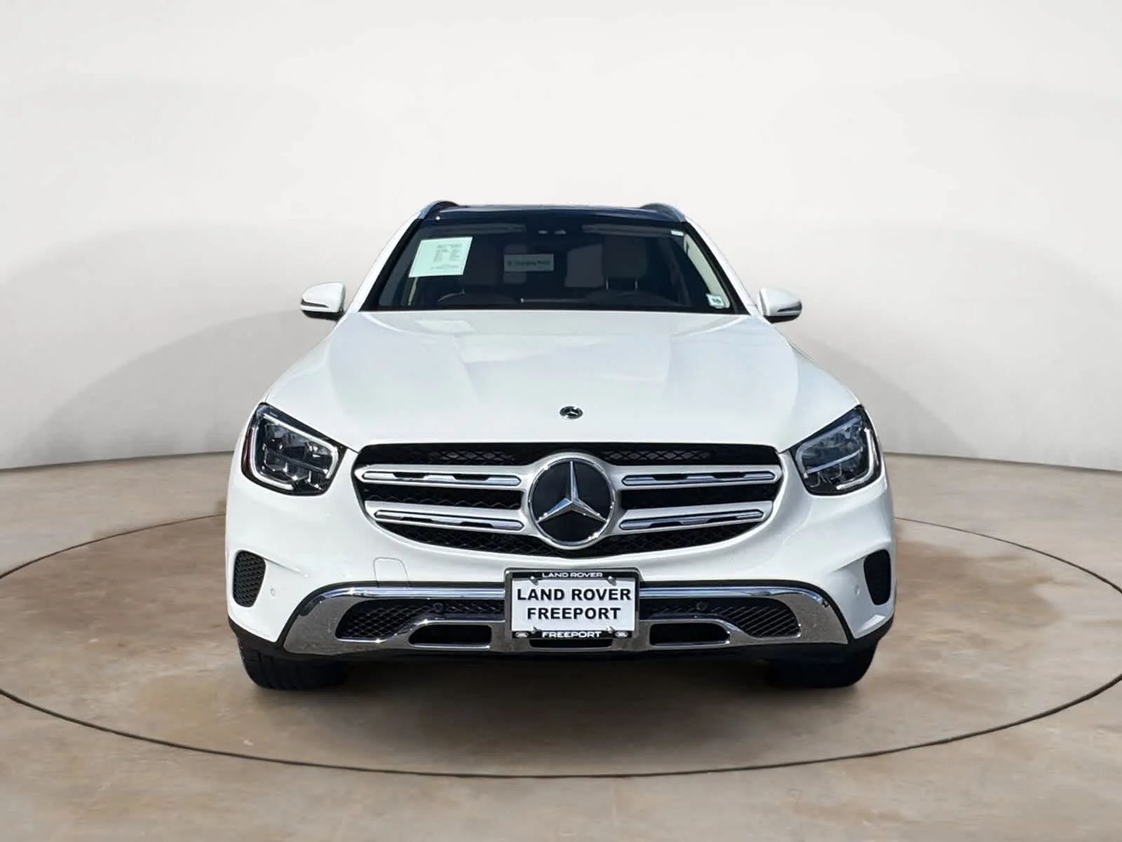 2022 Mercedes-Benz GLC GLC300 - Photo 8