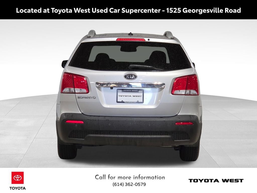 Used 2012 Silver Kia LX image 8