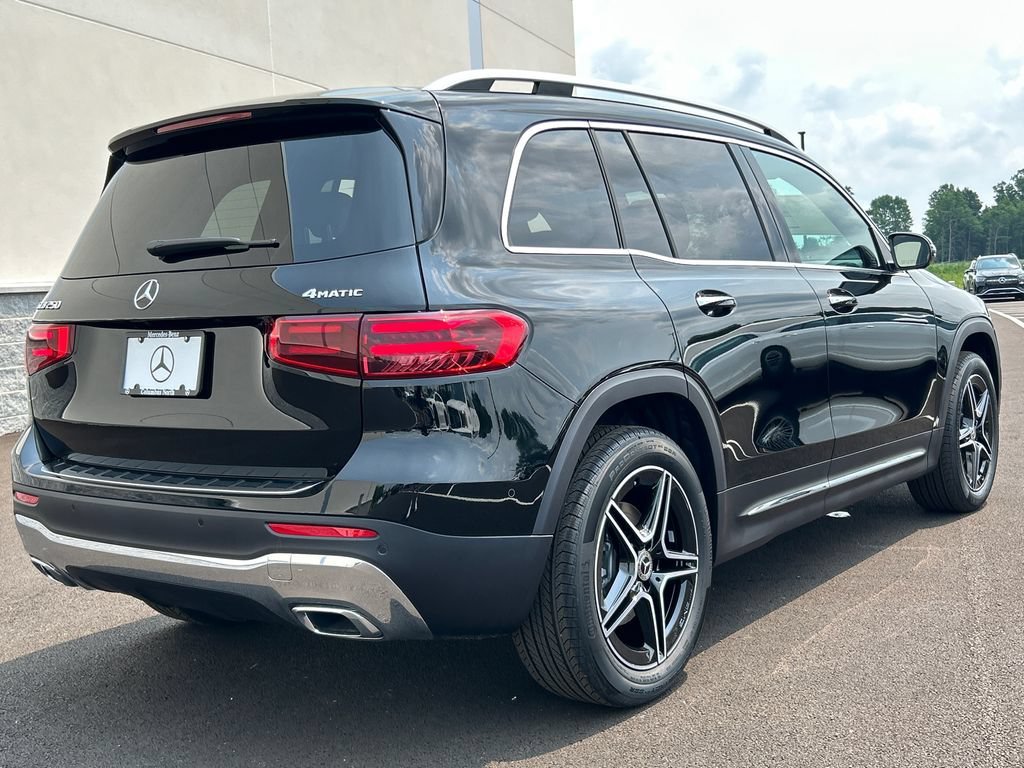 New 2026 Night Black Mercedes-Benz GLB 250 image 46