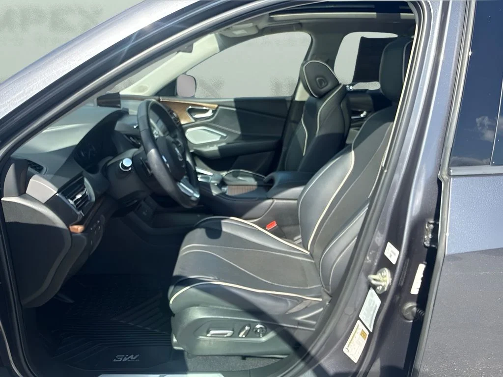 Used 2019  Acura Advance Package image 9
