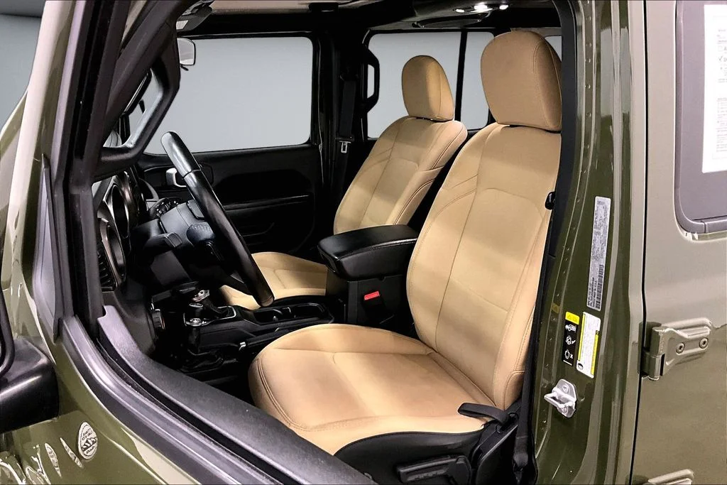 Used 2021 Green Jeep Unlimited Sport S image 21