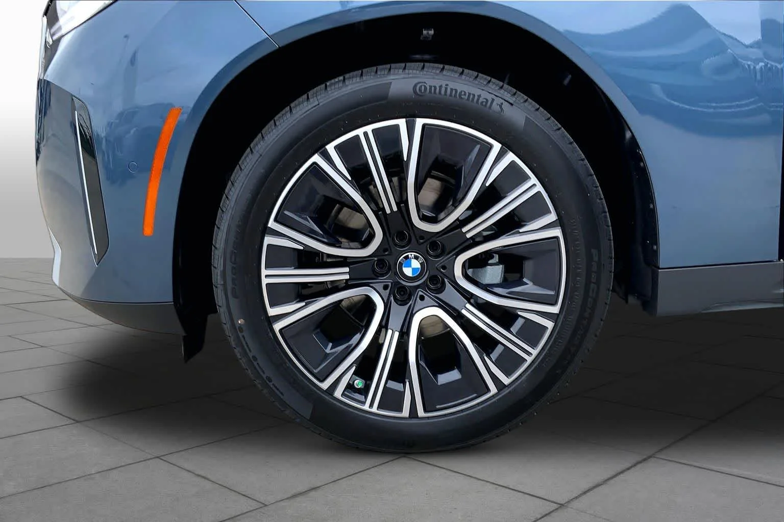 New 2026 Arctic Race Blue Metallic BMW 30 xDrive image 12