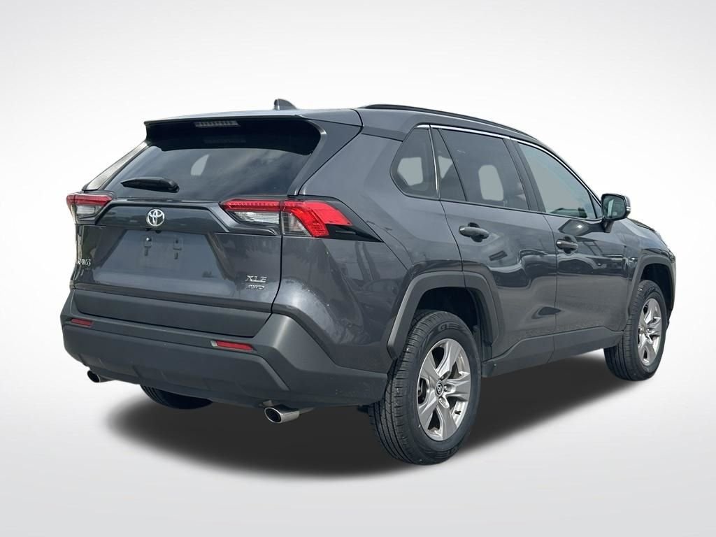 Used 2025 Gray Toyota XLE image 6