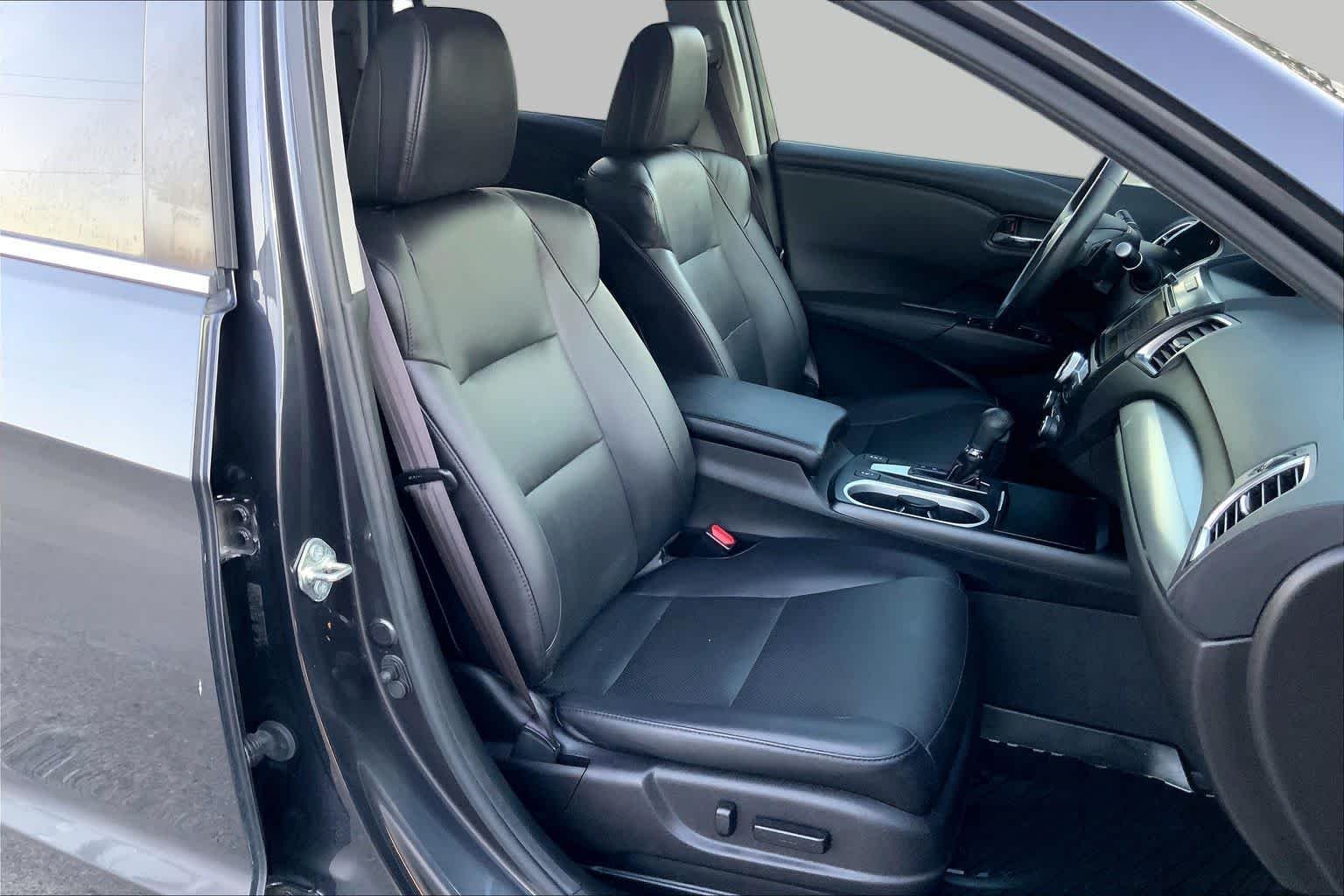 Used 2016 Graphite Luster Metallic Acura Tech/AcuraWatch Plus Pkg image 8
