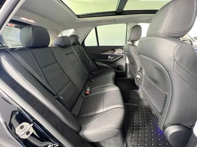 New 2026 Black Mercedes-Benz GLE 450 image 38