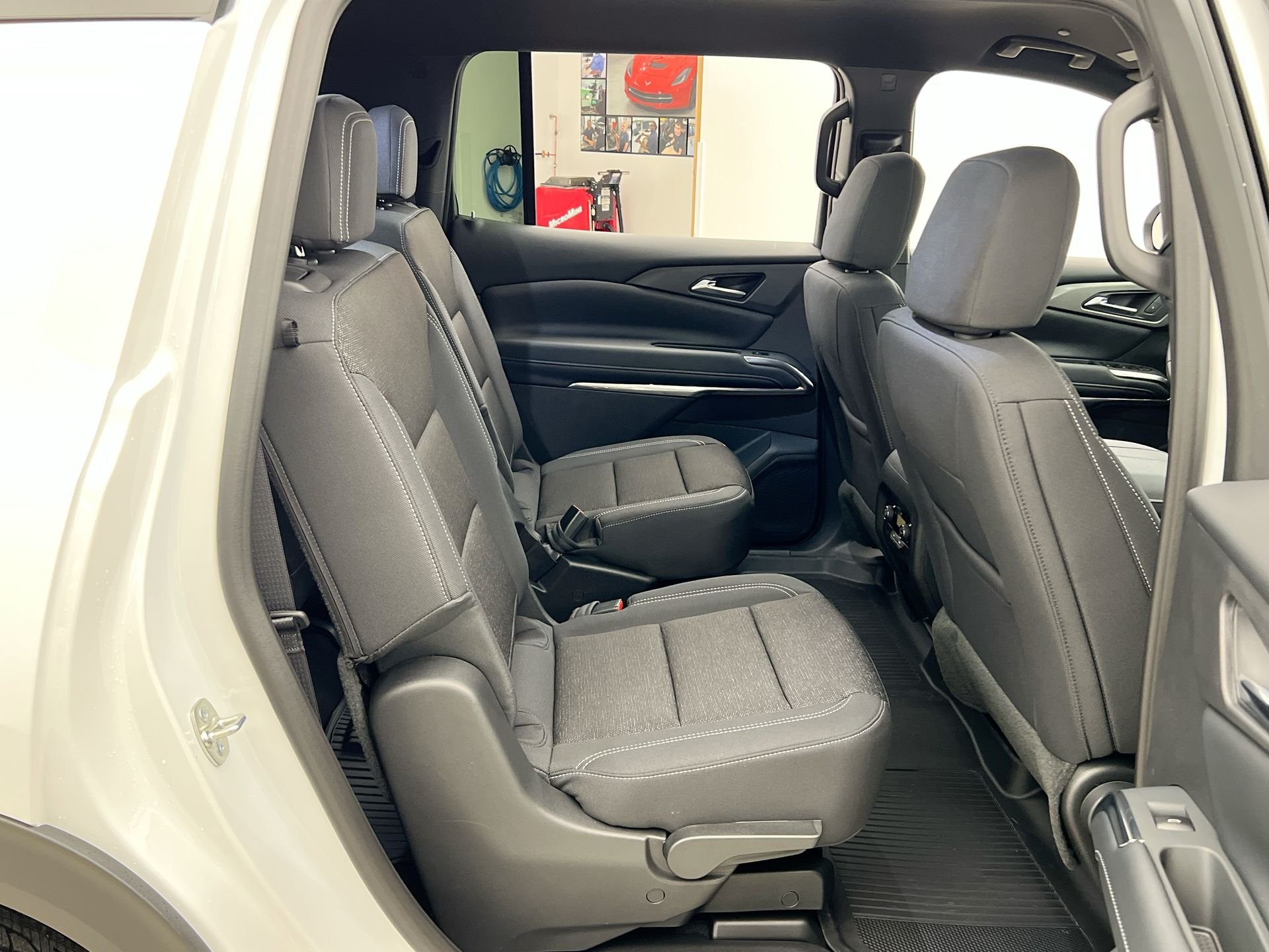 New 2026 Summit White Chevrolet LT image 84