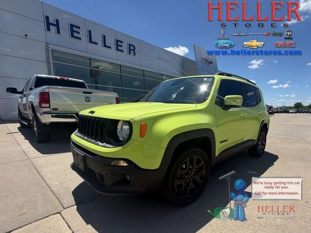 Used 2018 Hypergreen Clearcoat Jeep Latitude image 1