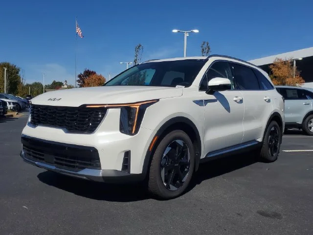 Used 2025 White Kia EX image 21