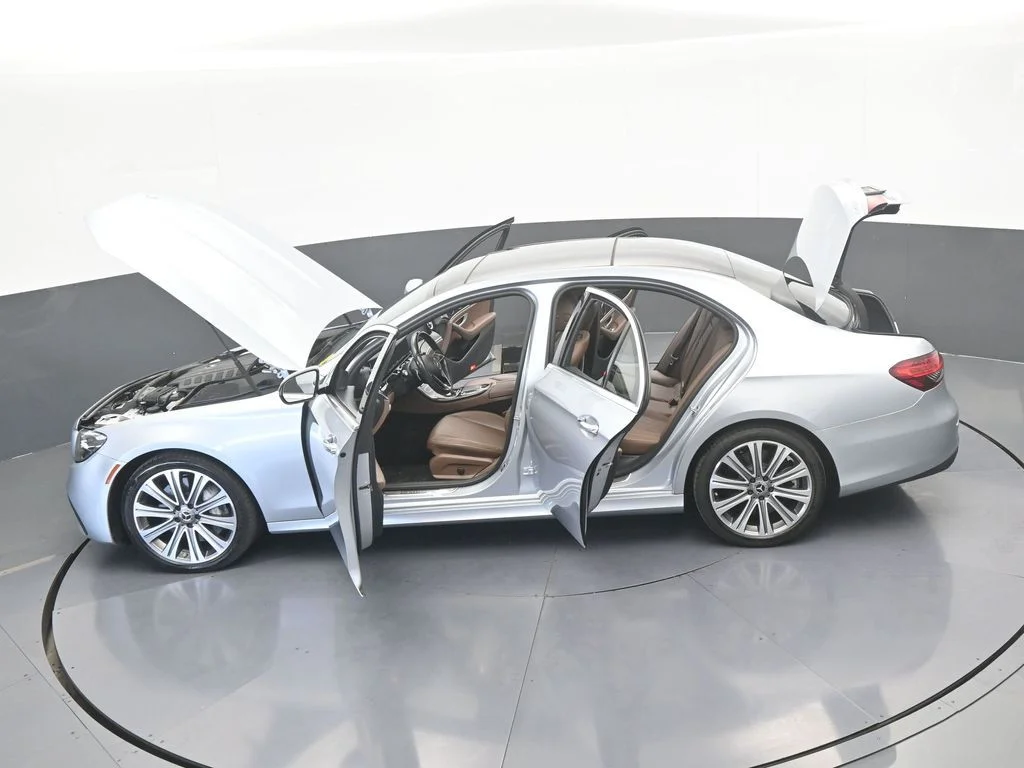 Used 2021 Gray Metallic Mercedes-Benz E 450 image 67