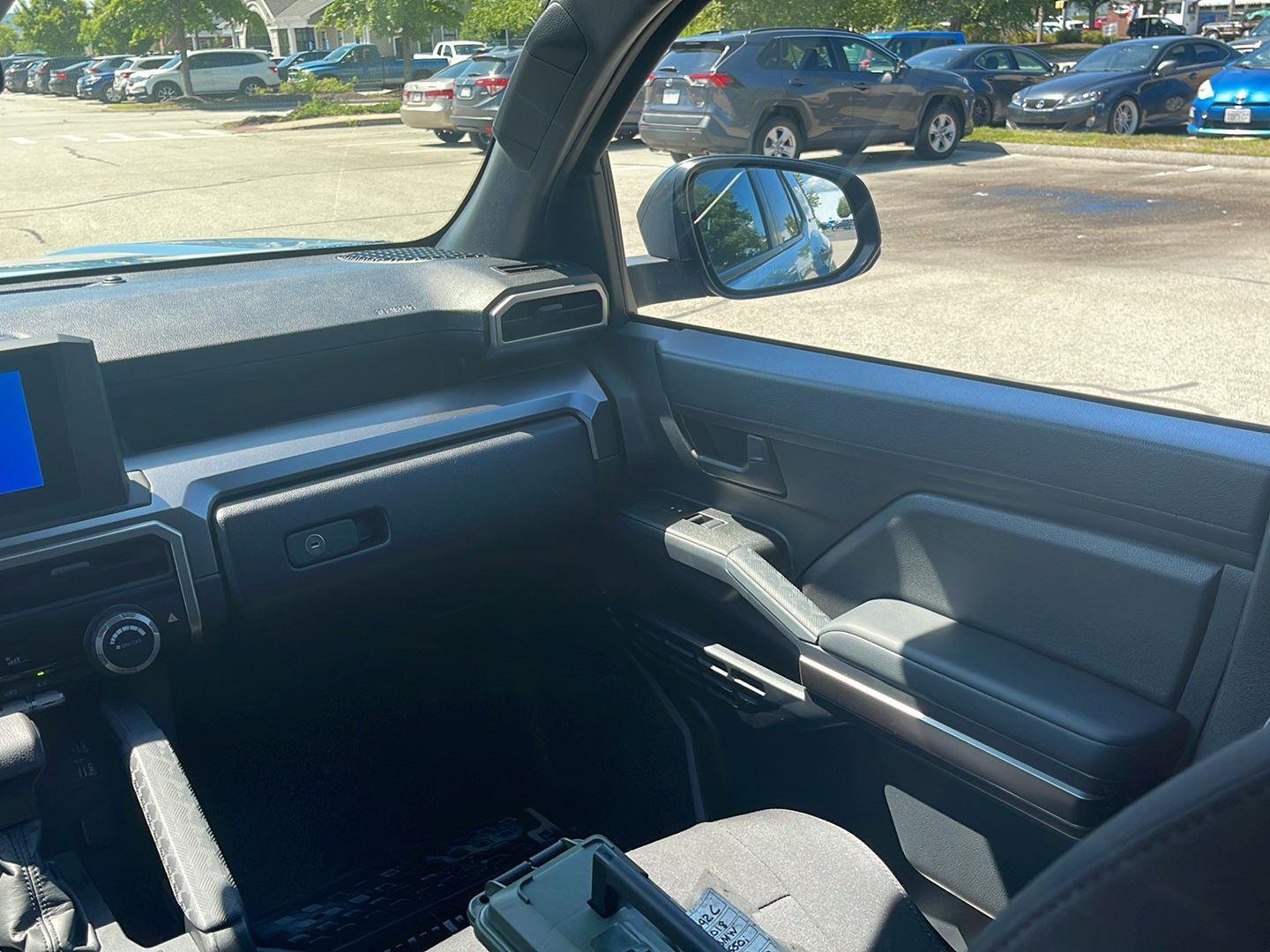 Used 2025 Heritage Blue Toyota SR5 image 18