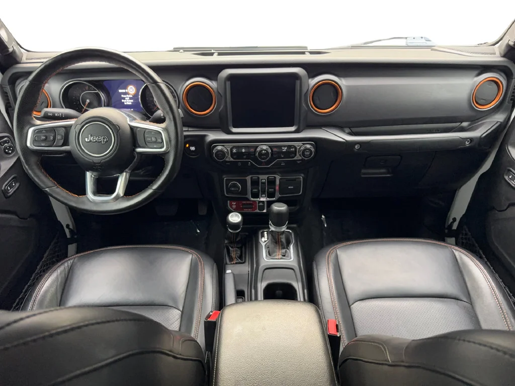 Used 2023 White Jeep Mojave image 53