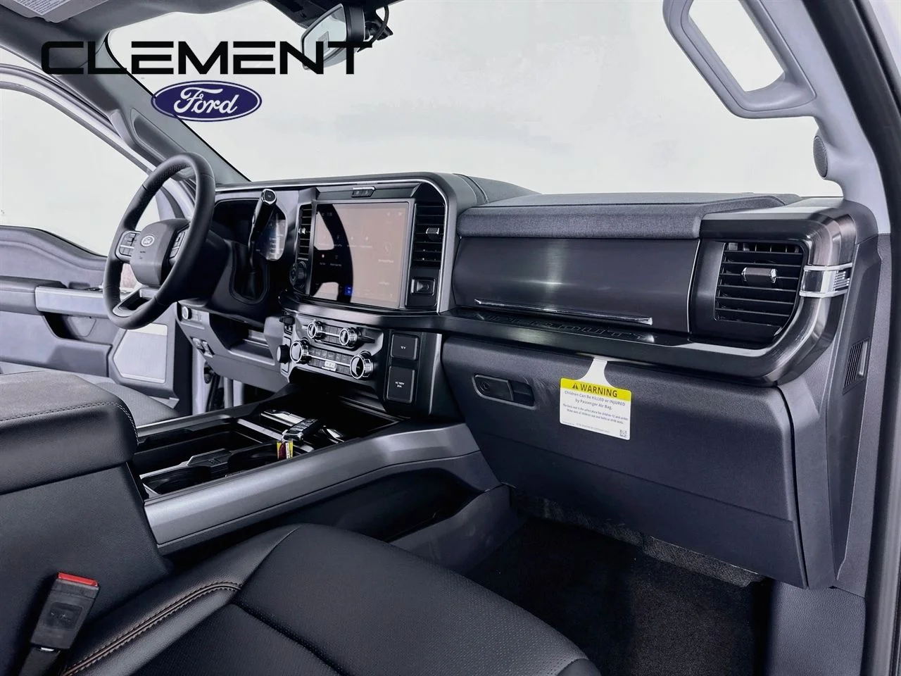 New 2026 Oxford White Ford F-350® Lariat® image 33